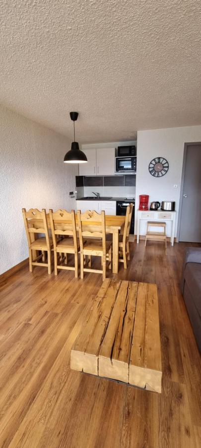 Auris Les Gentianes Station Alpe Huez Apartment Exterior photo