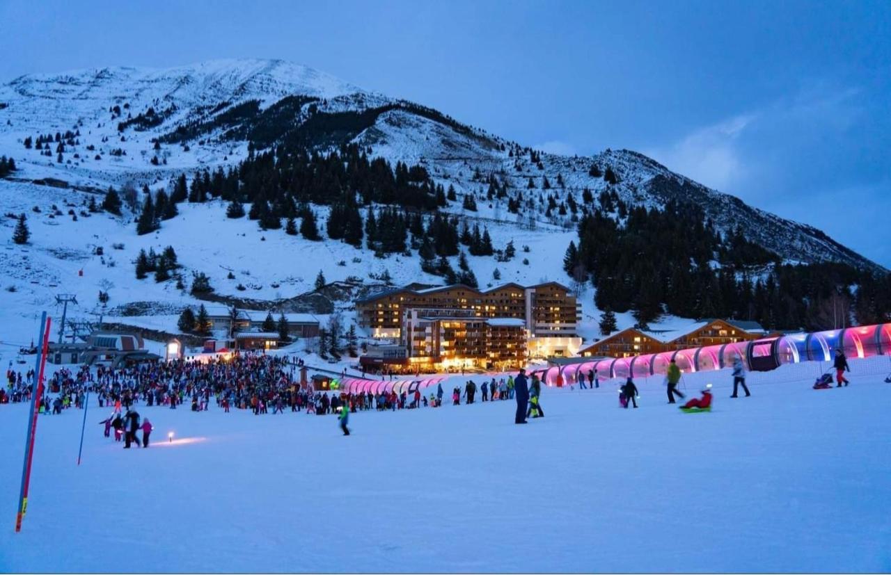 Auris Les Gentianes Station Alpe Huez Apartment Exterior photo